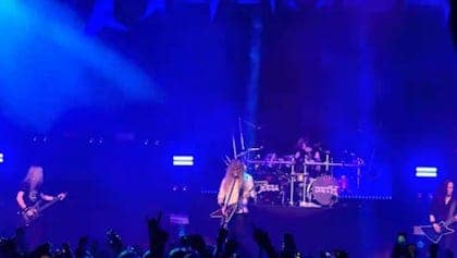 Watch: MEGADETH Performs Its Version Of METALLICA Classic ‘Ride The Lightning’ Live For First Time