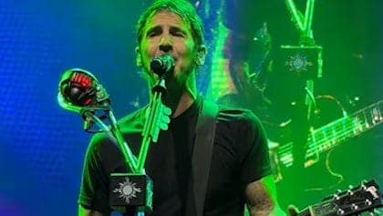 SULLY ERNA Confirms There Will Be New GODSMACK Music: ‘It Just Won’t Be With All The Original Members Anymore’